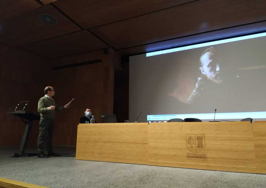 Conferencia con un profesional de doblaje
