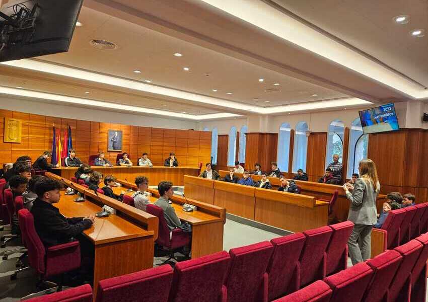 Visita al Ayuntamiento de Pozuelo
