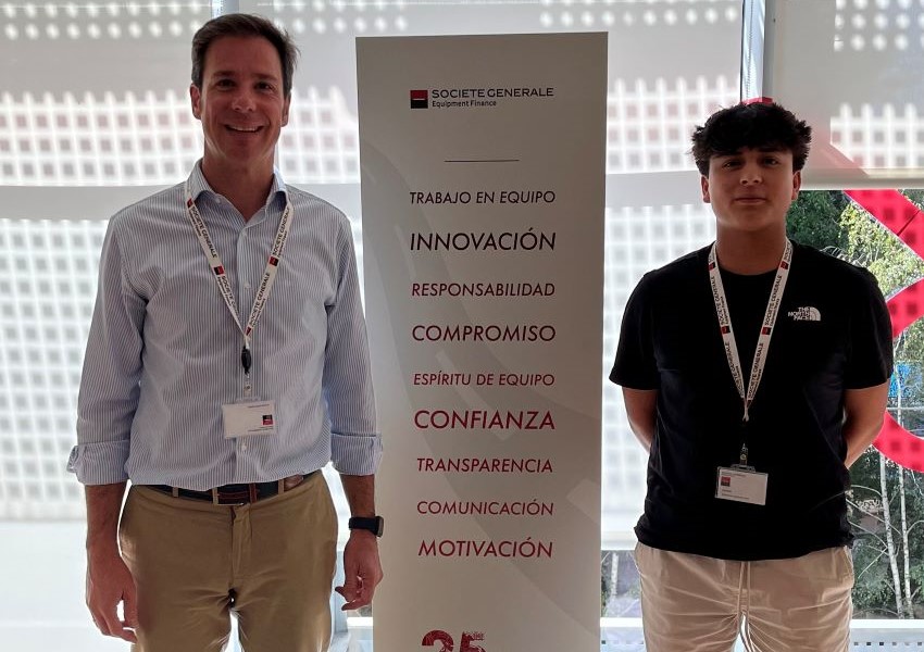 Estudiar y trabajar a la vez es posible: nos lo cuenta Jhon David, de 2º de Administración y Finanzas