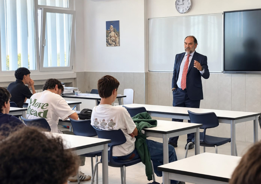 Pasión por servir y empleabilidad: las claves para marcar la diferencia en el mundo laboral | Nuevo Encuentro Profesional en Retamar FP